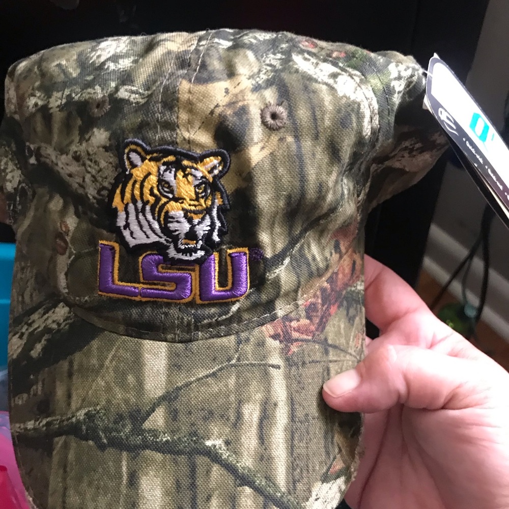 LSU caps
